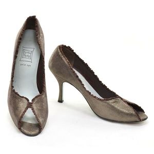 Cynthia Rowley geist nyc pumps peep toe metallic leather heels 8.5